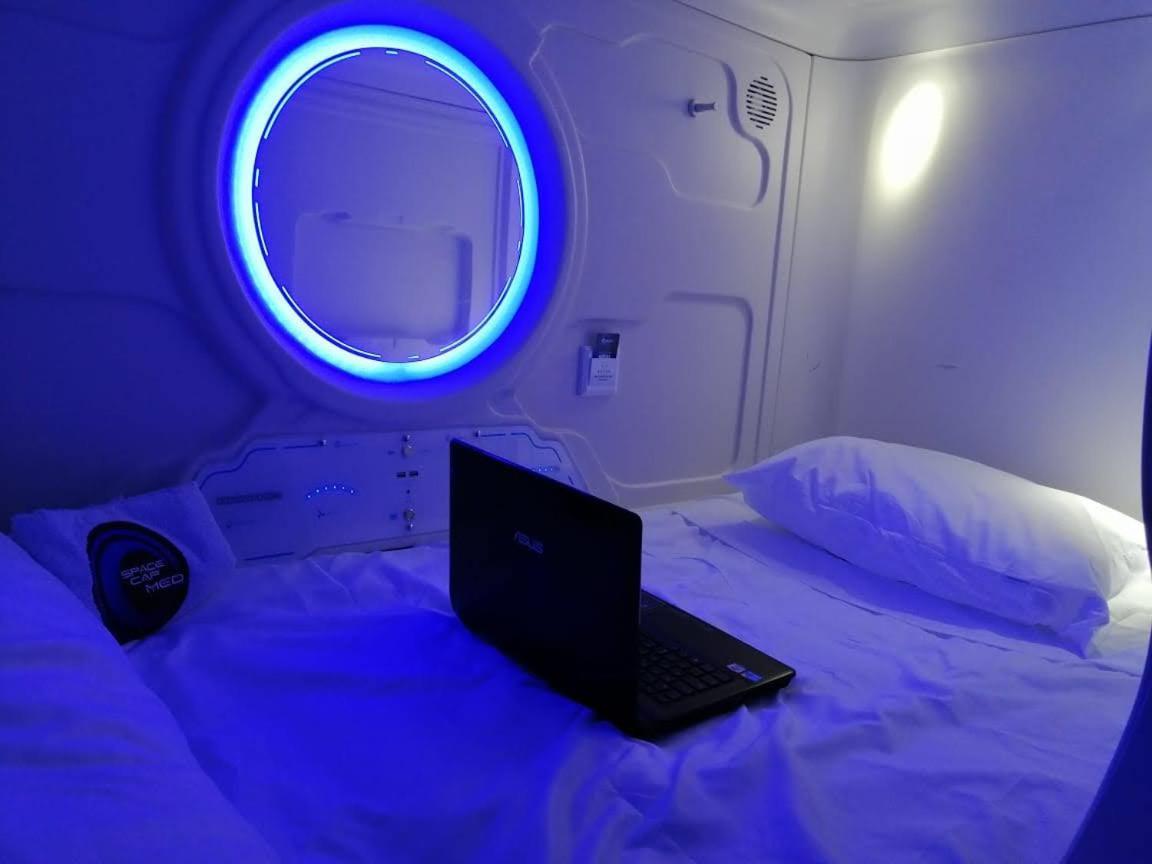 Capsulas Descanso Terminal โบโกตา ภายนอก รูปภาพ